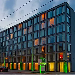 Hotel - By Ihg ****