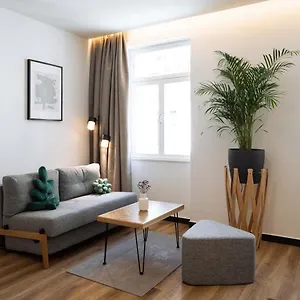  Aparthotel Urban Jungle