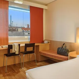 Ibis Messe Viena