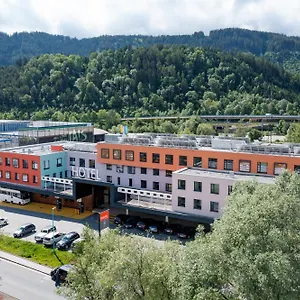 Hotel Hwest ***