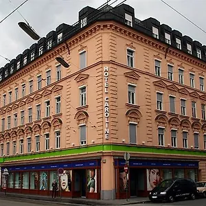 Otel Caroline