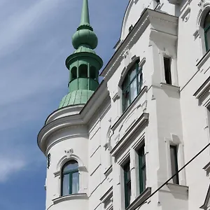 Otel Hotel-pension Wild