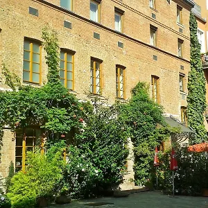 3* Hotel Fabrik