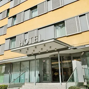 Courtyard By Marriott Schoenbrunn Viena